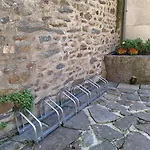 Chic Calme Rdc-jardin-terrasse-centre 아파트 마옌
