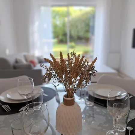 Chic Calme Rdc-jardin-terrasse-centre * מאיין