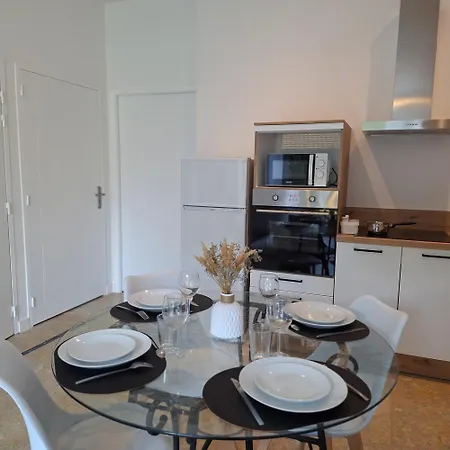 Chic Calme Rdc-jardin-terrasse-centre * מאיין