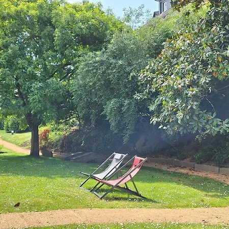 Chic Calme Rdc-jardin-terrasse-centre * מאיין
