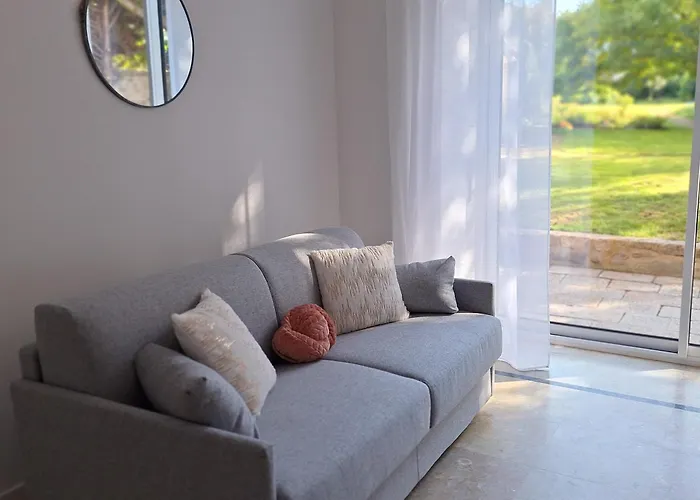 Chic-calme Rdc Avec Jardin Διαμέρισμα