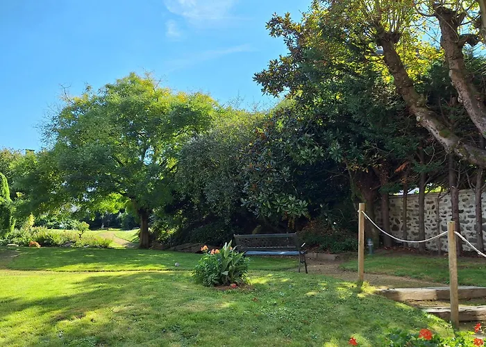 Διαμέρισμα Chic-calme Rdc Avec Jardin Mayenne