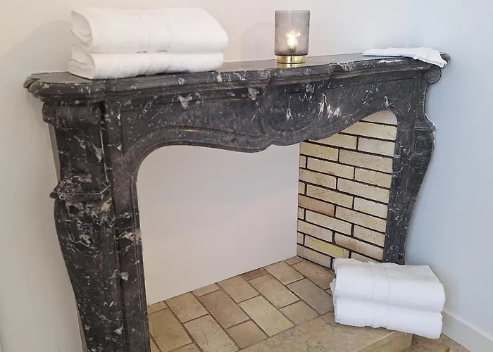 Chic-calme Rdc Avec Jardin Διαμέρισμα *