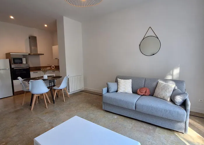 Διαμέρισμα Chic-calme Rdc Avec Jardin *